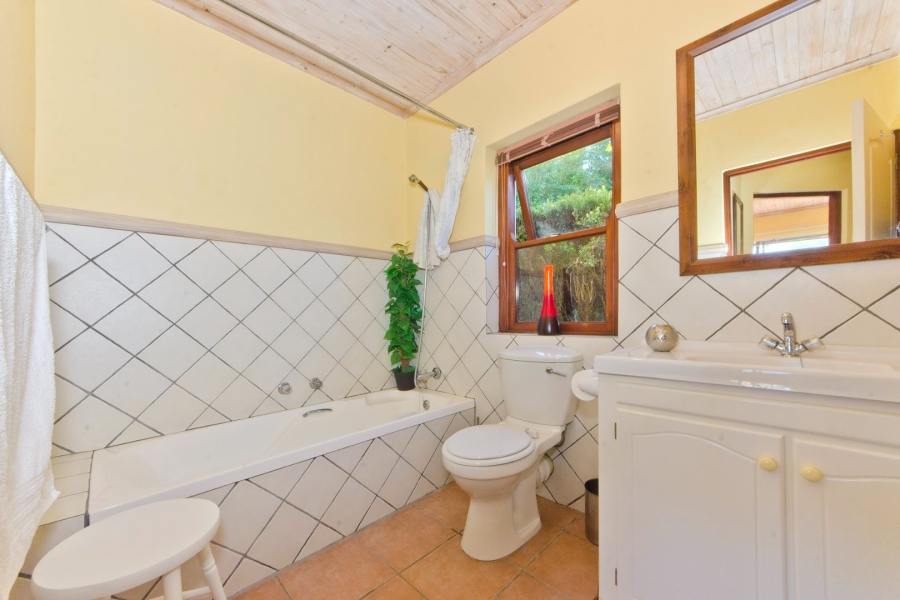 2 Bedroom Property for Sale in Narnia Western Cape